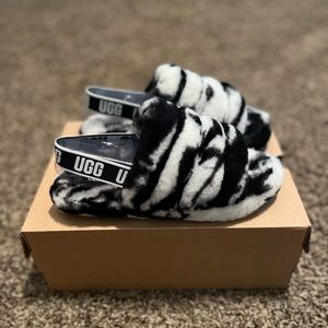 New Marble UGG FLUFF YEAH SLIDES